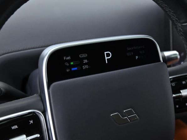 Li Auto (Lixiang) L7 I с пробегом 2023 года, цена 5 049 000 рублей, 37000 км, внедорожник, Автокод Объявления