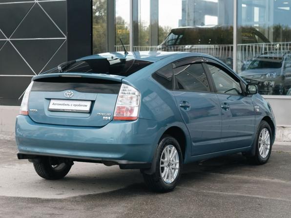 Toyota Prius II Рестайлинг (XW20) с пробегом 2008 года, цена 750 000 рублей, 307690 км, лифтбек, Автокод Объявления