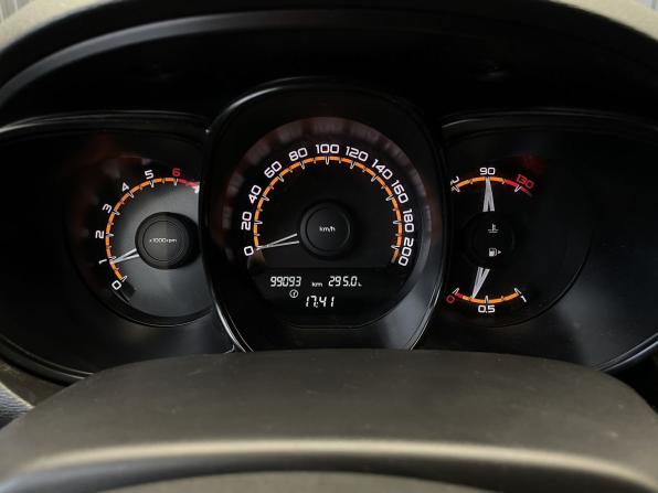 Lada (ВАЗ) Vesta I с пробегом 2021 года, цена 1 207 000 рублей, 99093 км, седан, Автокод Объявления