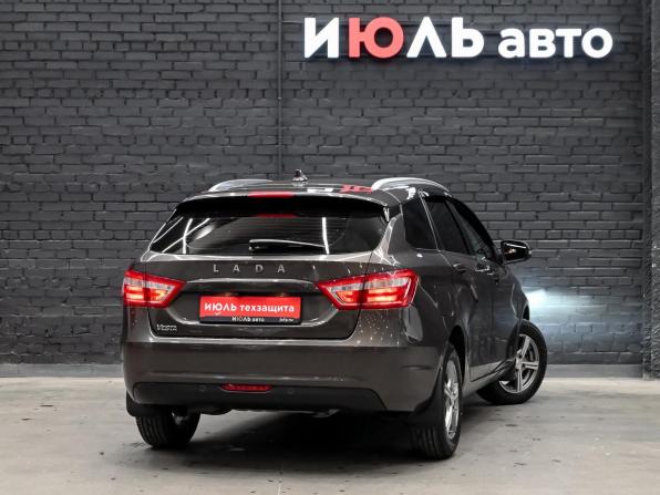 Lada (ВАЗ) Vesta I с пробегом 2018 года, цена 1 030 000 рублей, 92190 км, универсал, Автокод Объявления