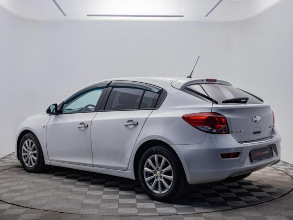 Chevrolet Cruze I Рестайлинг с пробегом 2013 года, цена 800 000 рублей, 124893 км, хэтчбек, Автокод Объявления
