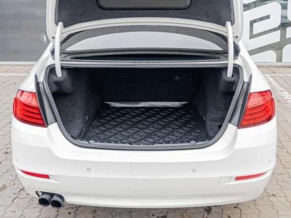 BMW 5 серии VI (F10/F11/F07) Рестайлинг с пробегом 2015 года, цена 2 200 000 рублей, 182734 км, седан, Автокод Объявления