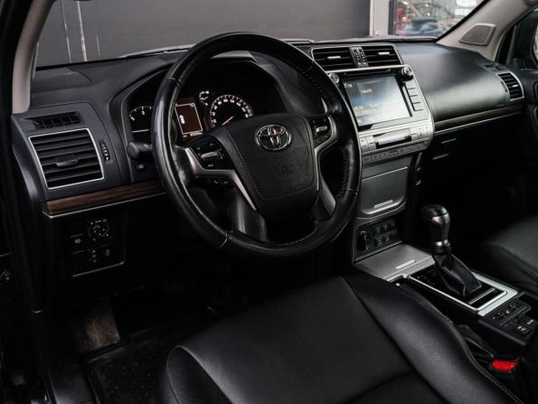 Toyota Land Cruiser Prado 150 Series Рестайлинг 2 с пробегом 2018 года, цена 4 870 000 рублей, 83355 км, внедорожник, Автокод Объявления