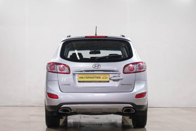 Hyundai Santa Fe II Рестайлинг с пробегом 2011 года, цена 1 449 000 рублей, 260000 км, внедорожник, Автокод Объявления
