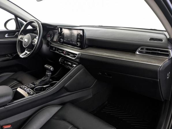 Kia K5 III с пробегом 2021 года, цена 2 615 000 рублей, 72044 км, седан, Автокод Объявления