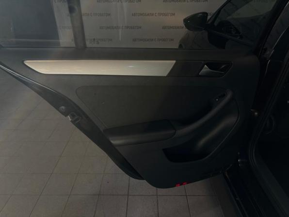 Volkswagen Jetta VI с пробегом 2013 года, цена 679 000 рублей, 220000 км, седан, Автокод Объявления