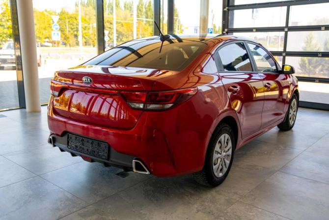 Kia Rio IV Рестайлинг с пробегом 2021 года, цена 2 300 000 рублей, 114852 км, седан, Автокод Объявления