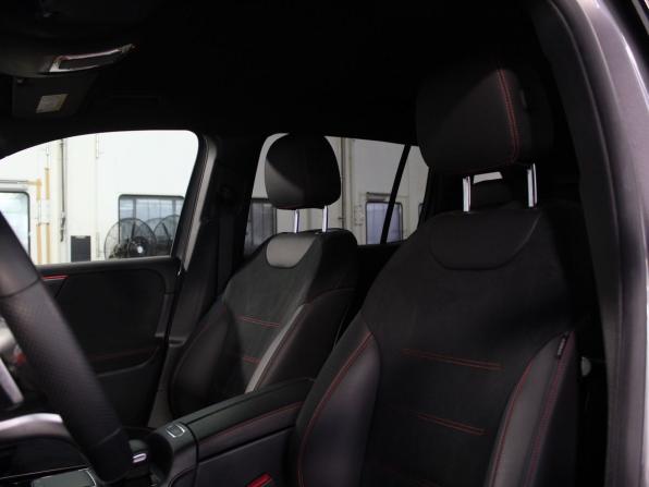 Mercedes-Benz GLB I (X247) с пробегом 2021 года, цена 3 800 000 рублей, 37788 км, внедорожник, Автокод Объявления