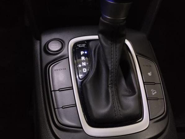 Hyundai Kona I с пробегом 2019 года, цена 1 650 000 рублей, 114800 км, внедорожник, Автокод Объявления
