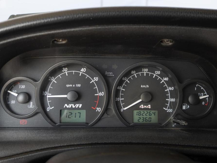 Chevrolet Niva I Рестайлинг Краснодар  - изображение 16