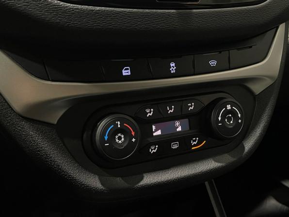 Lada (ВАЗ) Vesta I с пробегом 2021 года, цена 1 388 000 рублей, 42238 км, универсал, Автокод Объявления
