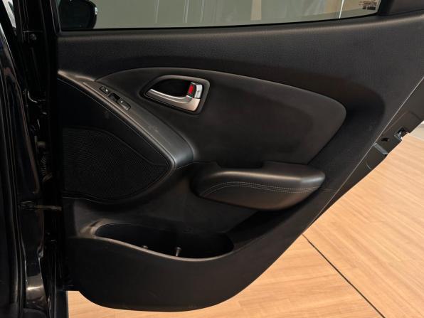 Hyundai ix35 I с пробегом 2012 года, цена 1 320 000 рублей, 179076 км, внедорожник, Автокод Объявления