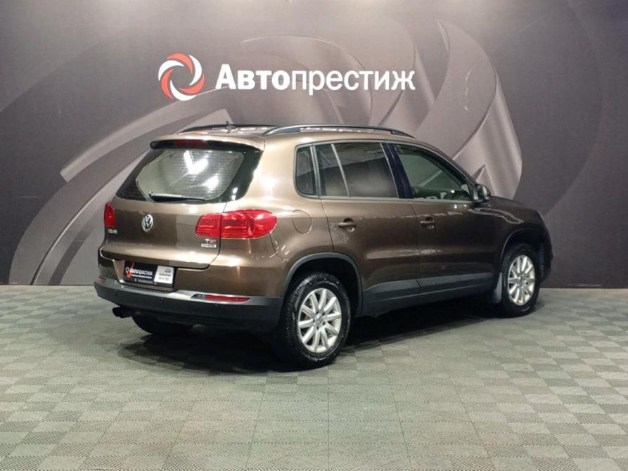 Volkswagen Tiguan I Рестайлинг Оренбург  - изображение 8