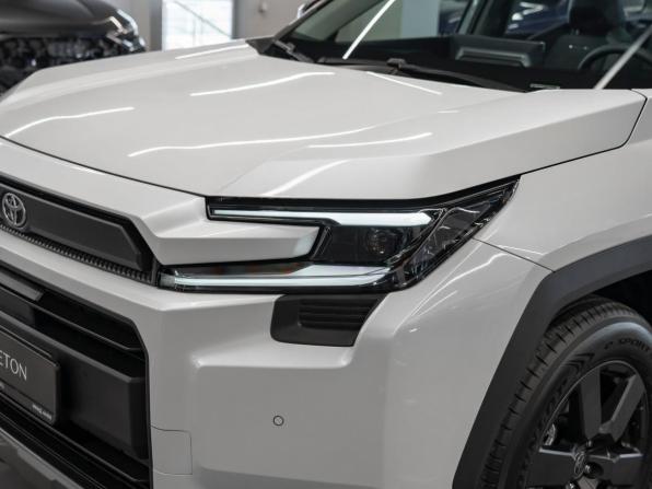 Toyota RAV4 VI (XA60) с пробегом 2026 года, цена 4 250 000 рублей, 16 км, внедорожник, Автокод Объявления