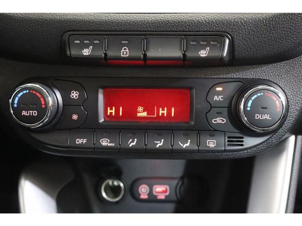 Kia Ceed II Рестайлинг с пробегом 2018 года, цена 1 330 000 рублей, 111547 км, хэтчбек, Автокод Объявления