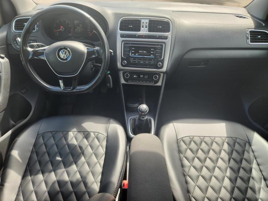 Volkswagen Polo V Рестайлинг Великий Новгород  - изображение 17