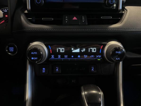 Toyota RAV4 V (XA50) с пробегом 2020 года, цена 3 000 000 рублей, 173278 км, внедорожник, Автокод Объявления