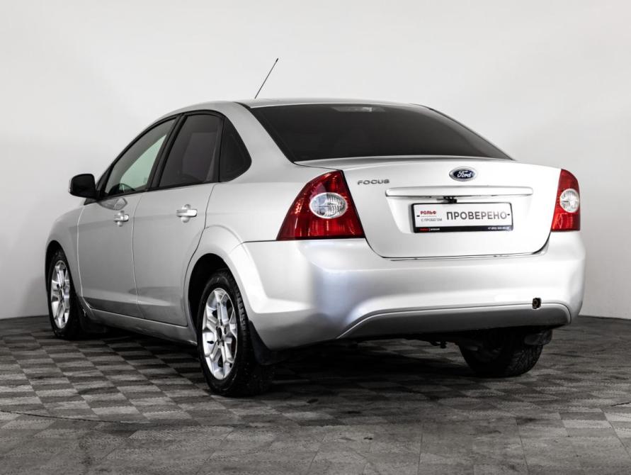 Ford Focus II Рестайлинг Санкт-Петербург  - изображение 7