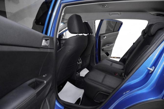 Kia Sportage IV Рестайлинг с пробегом 2020 года, цена 2 149 000 рублей, 76000 км, внедорожник, Автокод Объявления