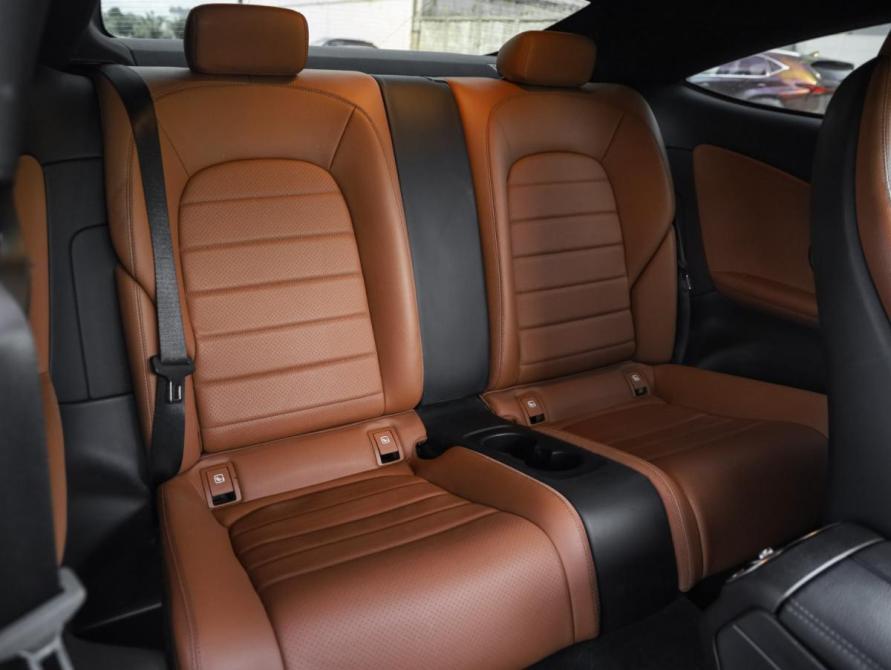 Mercedes-Benz C-Класс IV (W205) Рестайлинг Санкт-Петербург  - изображение 31