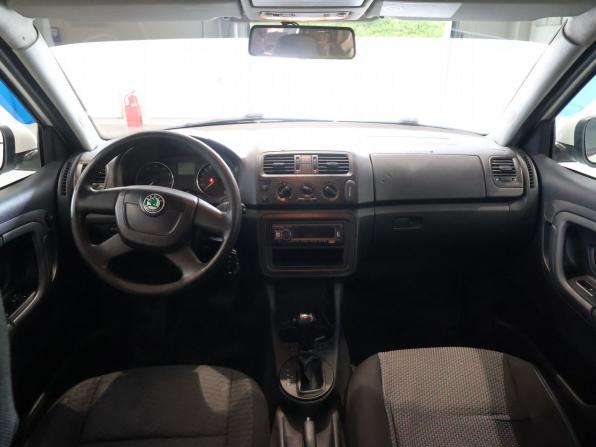 Skoda Fabia II Рестайлинг с пробегом 2012 года, цена 575 000 рублей, 311171 км, хэтчбек, Автокод Объявления