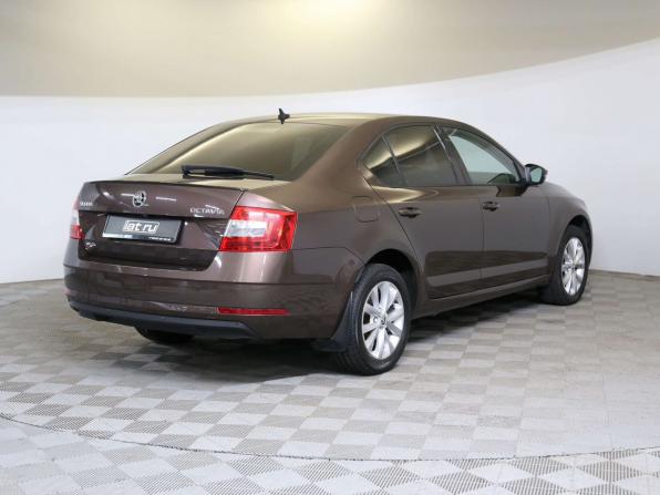 Skoda Octavia III (A7) Рестайлинг с пробегом 2017 года, цена 1 699 000 рублей, 168892 км, лифтбек, Автокод Объявления