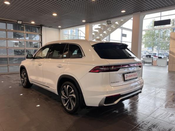 Geely Monjaro I с пробегом 2024 года, цена 3 410 000 рублей, 40723 км, внедорожник, Автокод Объявления