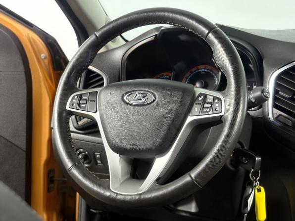 Lada (ВАЗ) XRAY I с пробегом 2021 года, цена 1 030 000 рублей, 117755 км, хэтчбек, Автокод Объявления