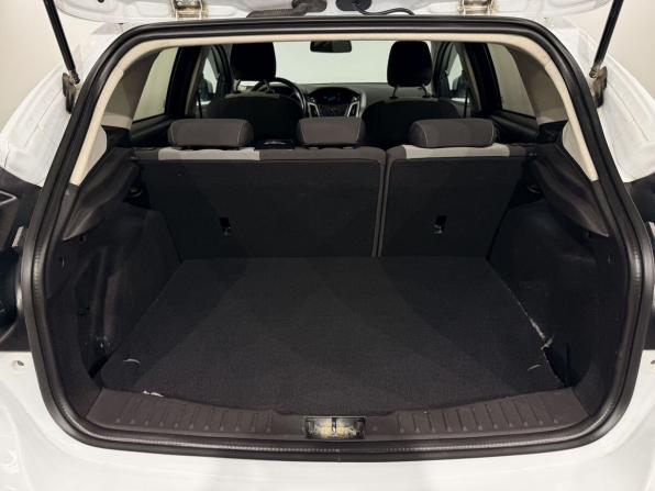 Ford Focus III с пробегом 2014 года, цена 749 000 рублей, 255000 км, хэтчбек, Автокод Объявления