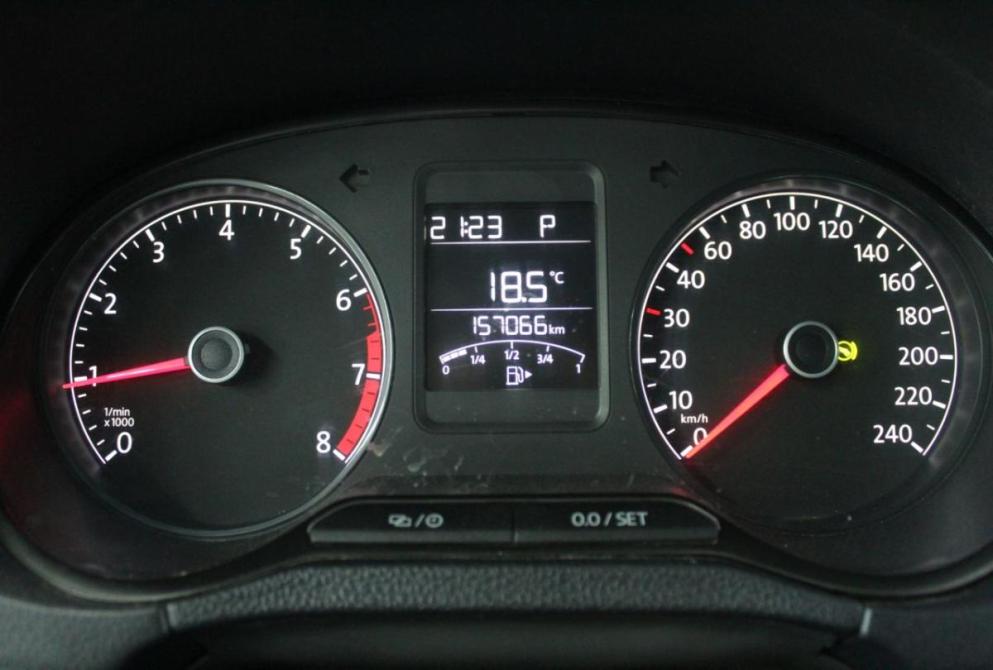 Volkswagen Polo V Рестайлинг Астрахань  - изображение 18