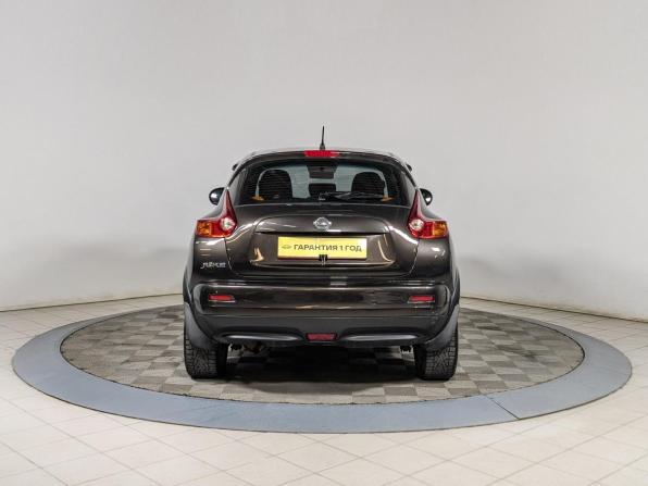 Nissan Juke I с пробегом 2012 года, цена 1 049 500 рублей, 193000 км, внедорожник, Автокод Объявления