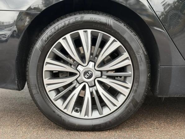 Kia Quoris I Ресталинг 2 с пробегом 2017 года, цена 2 200 000 рублей, 192000 км, седан, Автокод Объявления