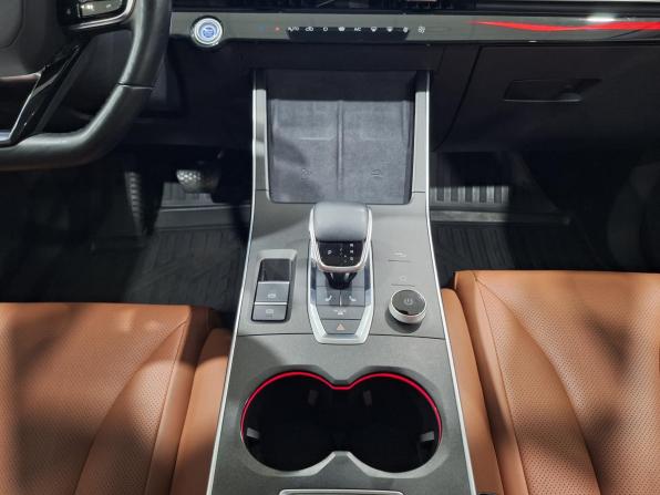 Omoda C5 I с пробегом 2022 года, цена 1 600 000 рублей, 39942 км, внедорожник, Автокод Объявления