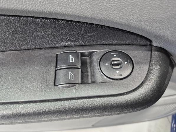 Ford Focus II Рестайлинг с пробегом 2009 года, цена 585 000 рублей, 174000 км, хэтчбек, Автокод Объявления