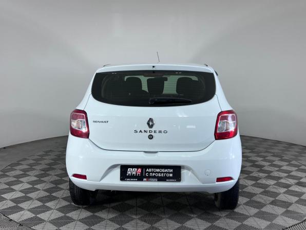 Renault Sandero II Рестайлинг с пробегом 2018 года, цена 960 000 рублей, 70092 км, хэтчбек, Автокод Объявления