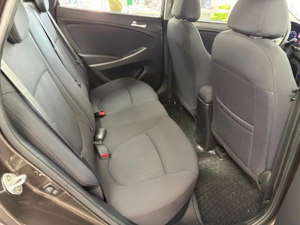 Hyundai Solaris I Рестайлинг с пробегом 2014 года, цена 1 078 000 рублей, 105227 км, седан, Автокод Объявления