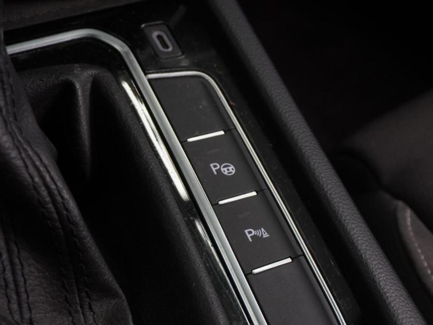 Volkswagen Passat B8 Рестайлинг Воронеж  - изображение 15