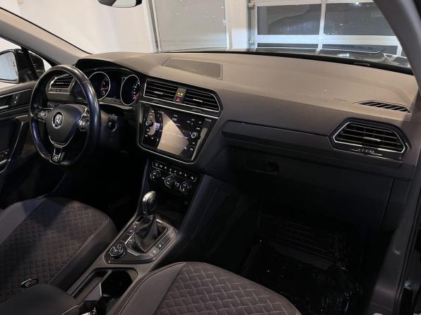 Volkswagen Tiguan II с пробегом 2018 года, цена 2 070 000 рублей, 192212 км, внедорожник, Автокод Объявления