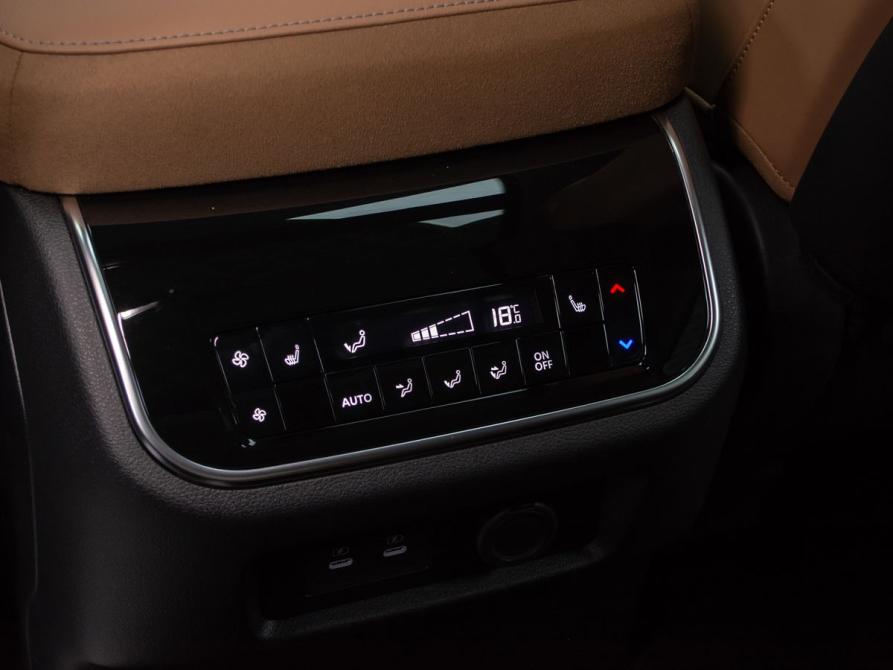 Infiniti QX80 II Новосибирск  - изображение 14
