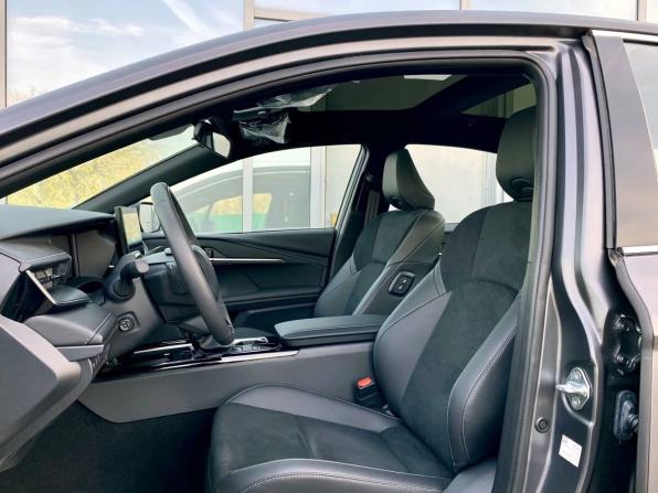 Новый Toyota Camry IX (XV80) China Market 2026 года, цена 5 050 000 рублей, седан, Автокод Объявления