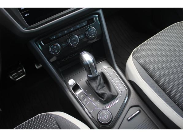 Volkswagen Tiguan II с пробегом 2019 года, цена 2 300 000 рублей, 108577 км, внедорожник, Автокод Объявления