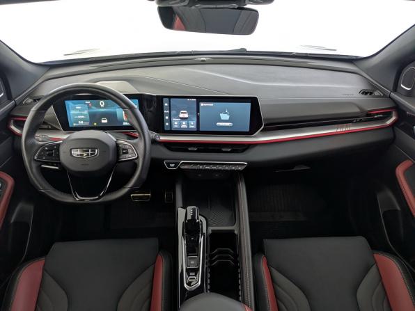 Geely Coolray I Рестайлинг с пробегом 2023 года, цена 2 230 000 рублей, 13241 км, внедорожник, Автокод Объявления