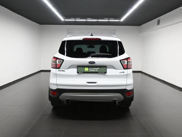 Ford Kuga II Рестайлинг с пробегом 2018 года, цена 1 735 000 рублей, 103370 км, внедорожник, Автокод Объявления