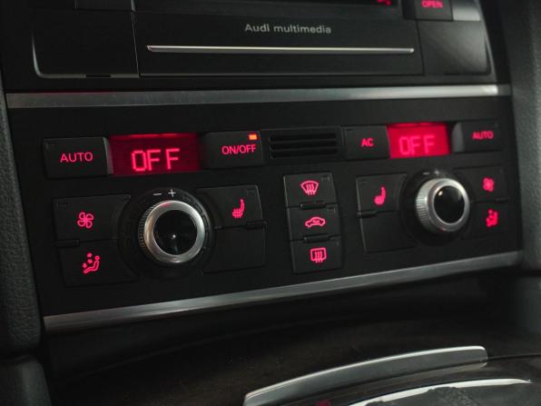 Audi Q7 I (4L) Рестайлинг с пробегом 2011 года, цена 1 698 000 рублей, 288932 км, внедорожник, Автокод Объявления