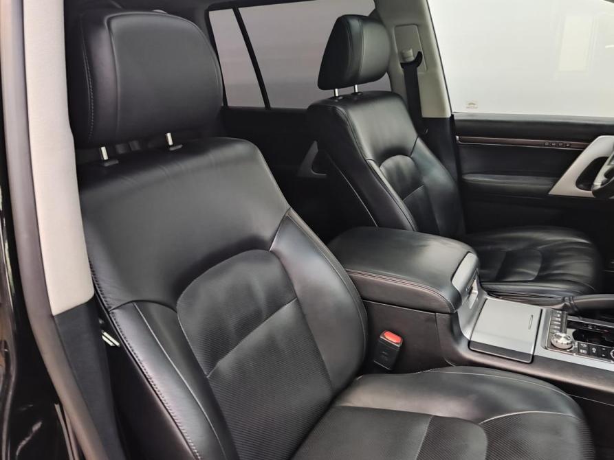 Toyota Land Cruiser 200 Series Рестайлинг 2 Барнаул  - изображение 23