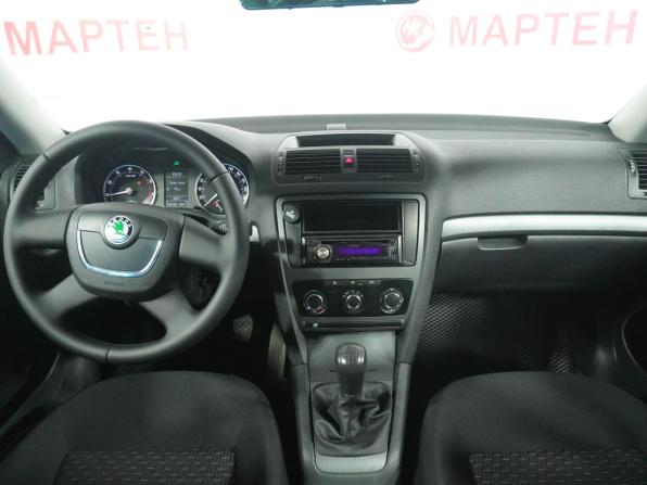 Skoda Octavia II (A5) Рестайлинг с пробегом 2010 года, цена 699 000 рублей, 199324 км, лифтбек, Автокод Объявления