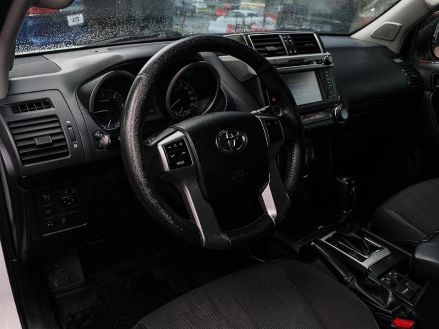 Toyota Land Cruiser Prado 150 Series Рестайлинг 1 Москва  - изображение 14