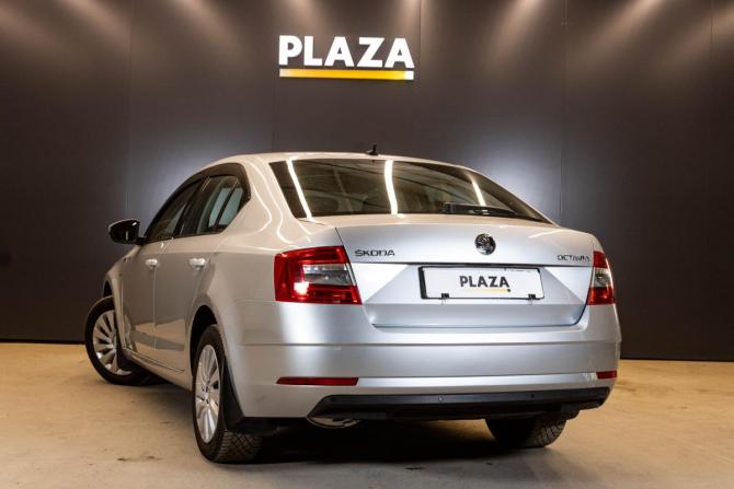 Skoda Octavia III (A7) Рестайлинг с пробегом 2019 года, цена 1 699 000 рублей, 114998 км, лифтбек, Автокод Объявления