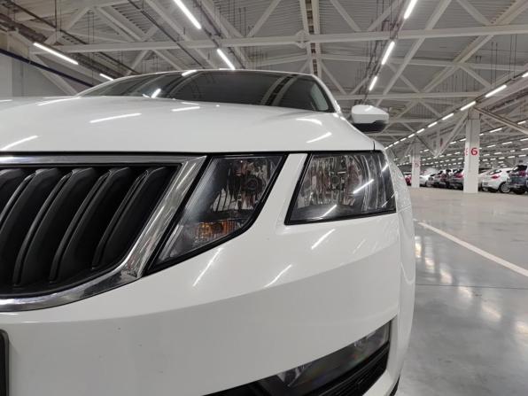 Skoda Octavia III (A7) Рестайлинг с пробегом 2018 года, цена 1 580 000 рублей, 158465 км, лифтбек, Автокод Объявления