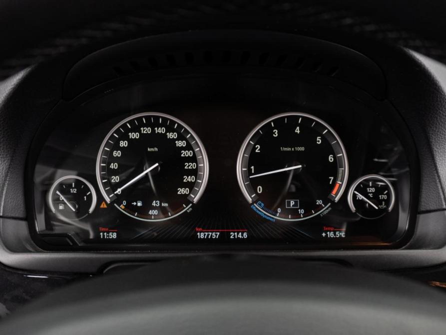 BMW 5 серии VI (F10/F11/F07) Рестайлинг Тюмень  - изображение 13
